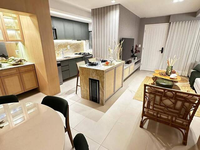 #569 - Apartamento para Venda em Mata de São João - BA