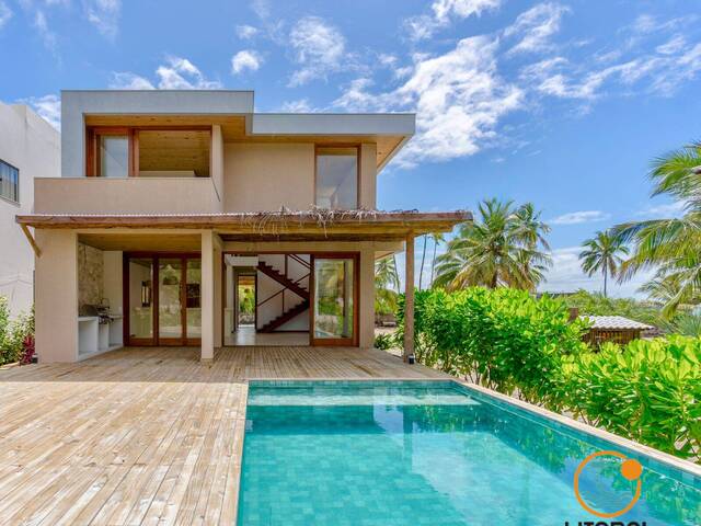 #698 - Casa em condomínio para Venda em Marau - BA